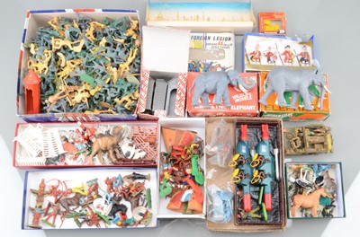 Lot 721 - Plastic figures by various makers including Britains and Airfix, comprising Cavendish 4pce boxed set BRITISH REGIMENTS 1751, box slightly crushed, contents VG