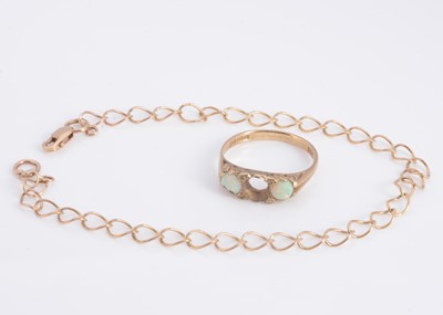 Lot 7 - A 9ct gold bracelet, An 9ct gold 3 stone opal dress ring