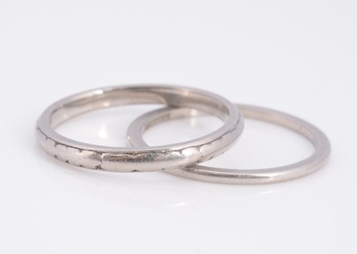 Lot 39 - Two wedding bands