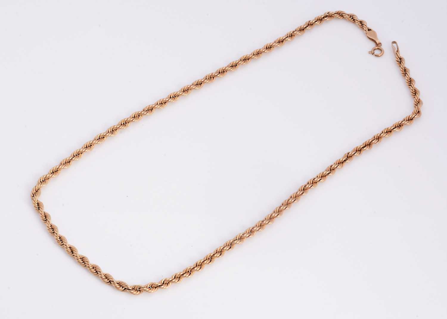 Lot 46 - A 9ct gold rope chain