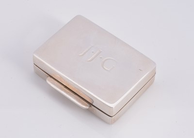Lot 89 - A silver box