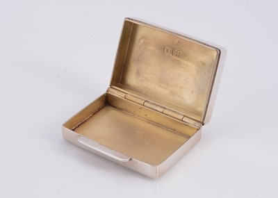 Lot 89 - A silver box