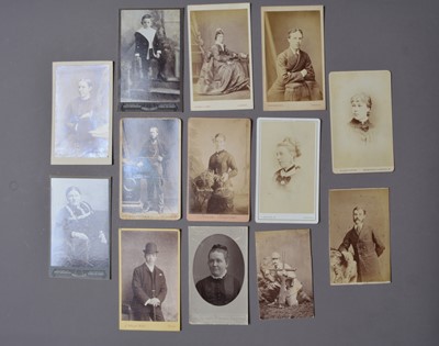 Lot 58 - Cartes-de-Visite
