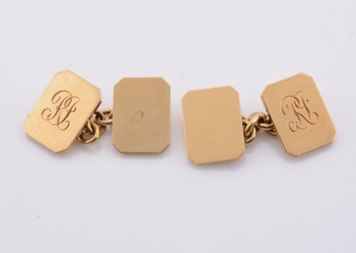 Lot 187 - A pair of 18ct gold octagonal cufflinks