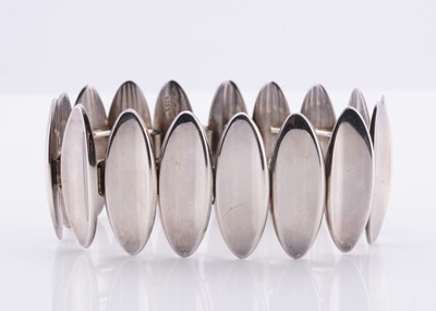 Lot 218 - Hans Hansen Siver bracelet pattern No 227