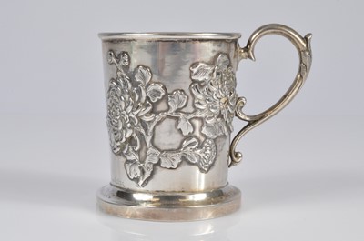 Lot 333 - An early 20th century Far Eastern Christening mug