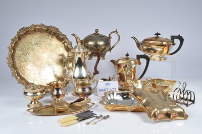 Lot 363 - A collection of silver and silver plated items