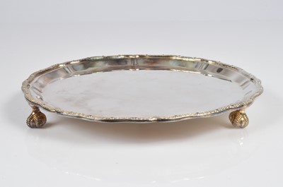 Lot 369 - A modern silver card tray by J & C
