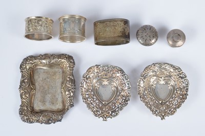 Lot 412 - Six small silver items