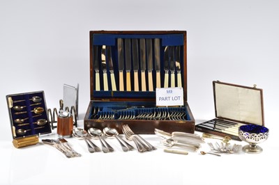 Lot 428 - A collection of silver and silver plate