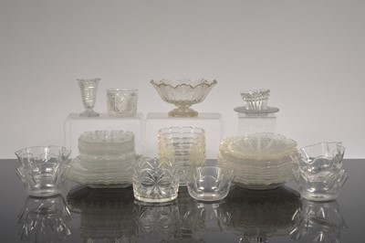 Lot 1 - A collection of 19th and 20th century glass
