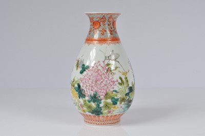 Lot 68 - A Chinese porcelain vase