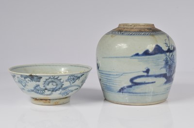 Lot 74 - Two Chinese blue and white porcelain items