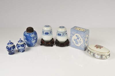 Lot 77 - A group of modern Chinese blue and white porcelain items