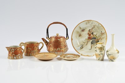 Lot 85 - A group of small antique and 20th century Japanese ceramics