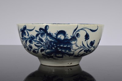 Lot 97 - An 18th century Worcester blue and white porcelain bowl