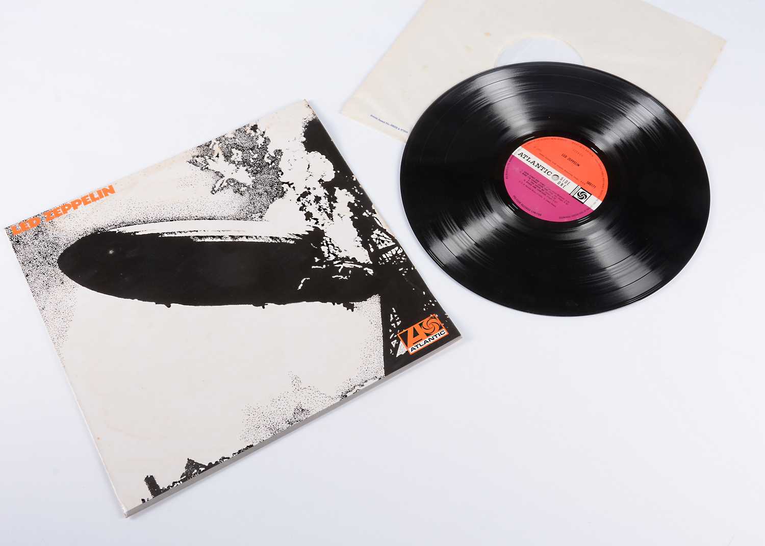 Lot 2 - Led Zeppelin LP