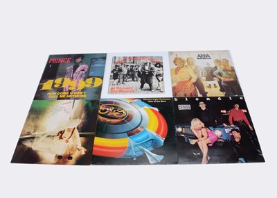 Lot 131 - LPs / 12" Singles