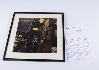 Lot 420 - David Bowie / Signature