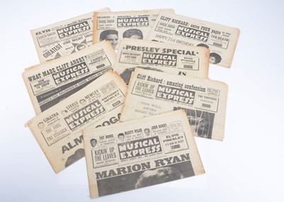 Lot 425 - New Musical Express 1960/61