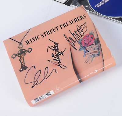 Lot 444 - Manic Street Preachers CD / Signed