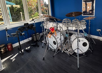 Lot 517 - Rogers Double Bass Drum Kit with Paiste Cymbals