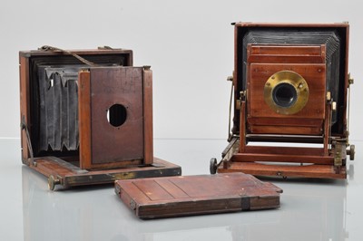 Lot 8 - A Thorton Pickard Imperial Tripple Extension Mahogany & Brass Field Camera